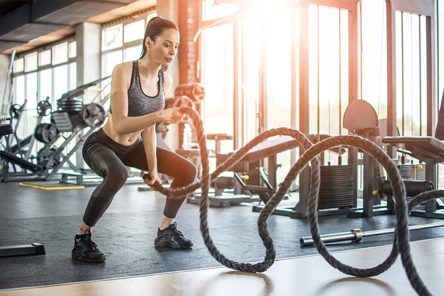 7 Benefits of Adding Battle Ropes to Your Workout